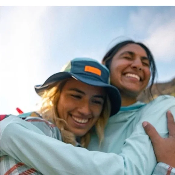 Cotopaxi Navy Bucket Hat with Olive Accent Adventure Hat - Picture 1 of 6